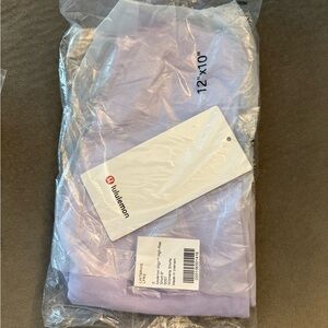 Lululemon Lavender bottom
